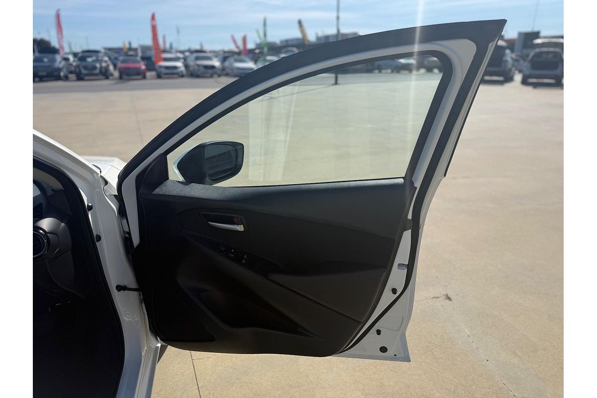 2024 Mazda 2 G15 Pure DJ Series