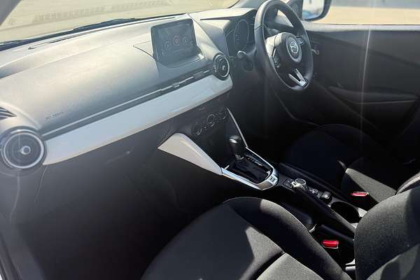 2024 Mazda 2 G15 Pure DJ Series