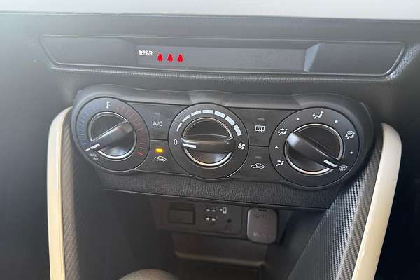 2024 Mazda 2 G15 Pure DJ Series