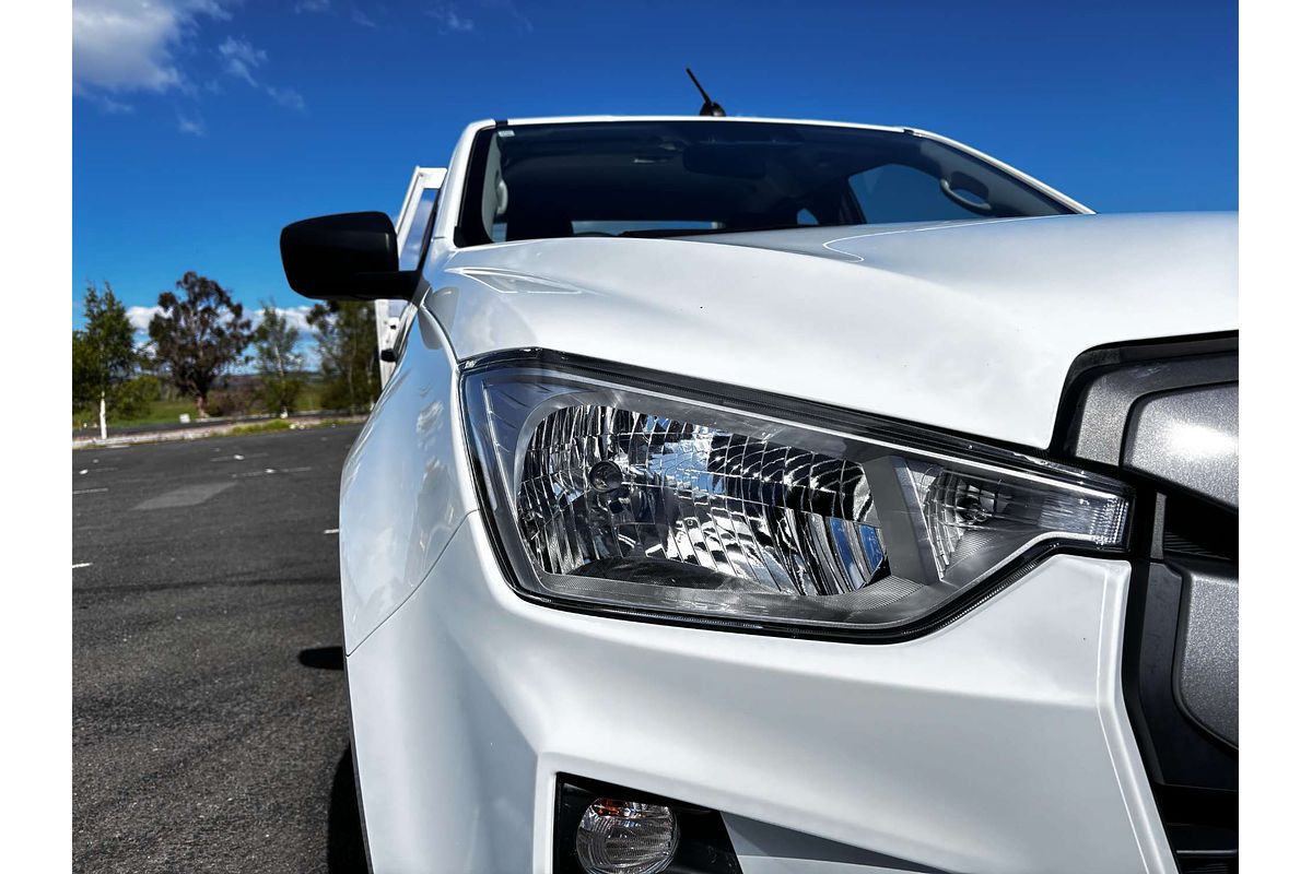 2022 Isuzu D-MAX SX 4X4