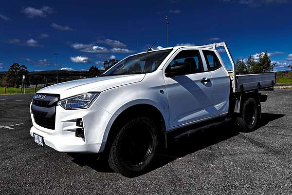 2022 Isuzu D-MAX SX 4X4