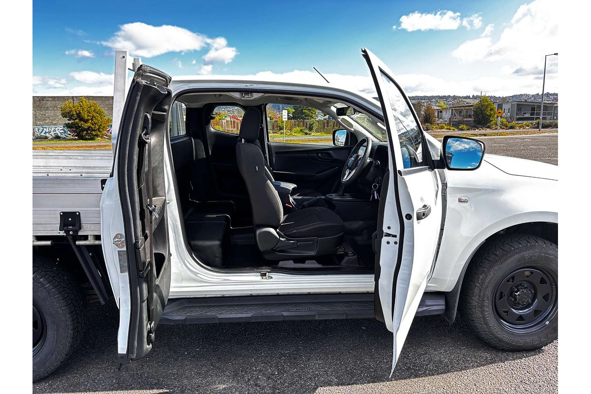 2022 Isuzu D-MAX SX 4X4