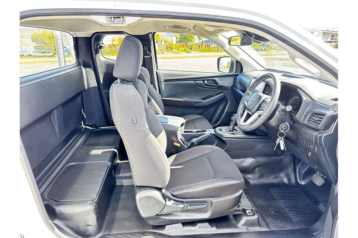 2022 Isuzu D-MAX SX 4X4