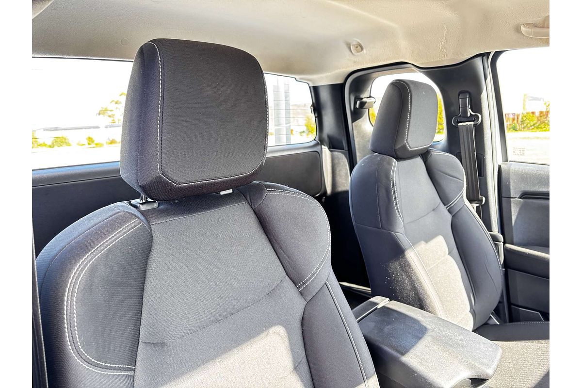 2022 Isuzu D-MAX SX 4X4