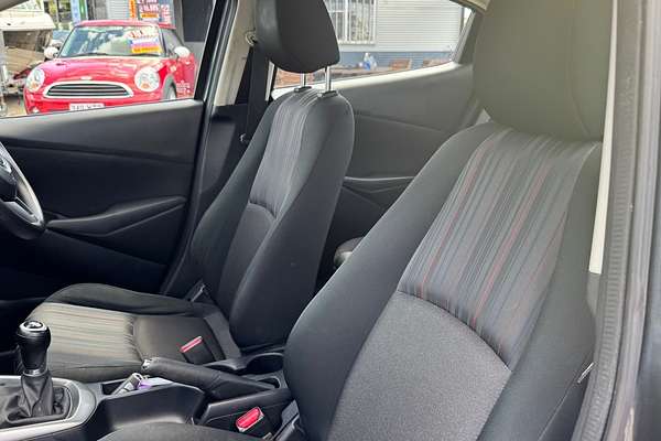 2016 Mazda 2 Neo DL Series