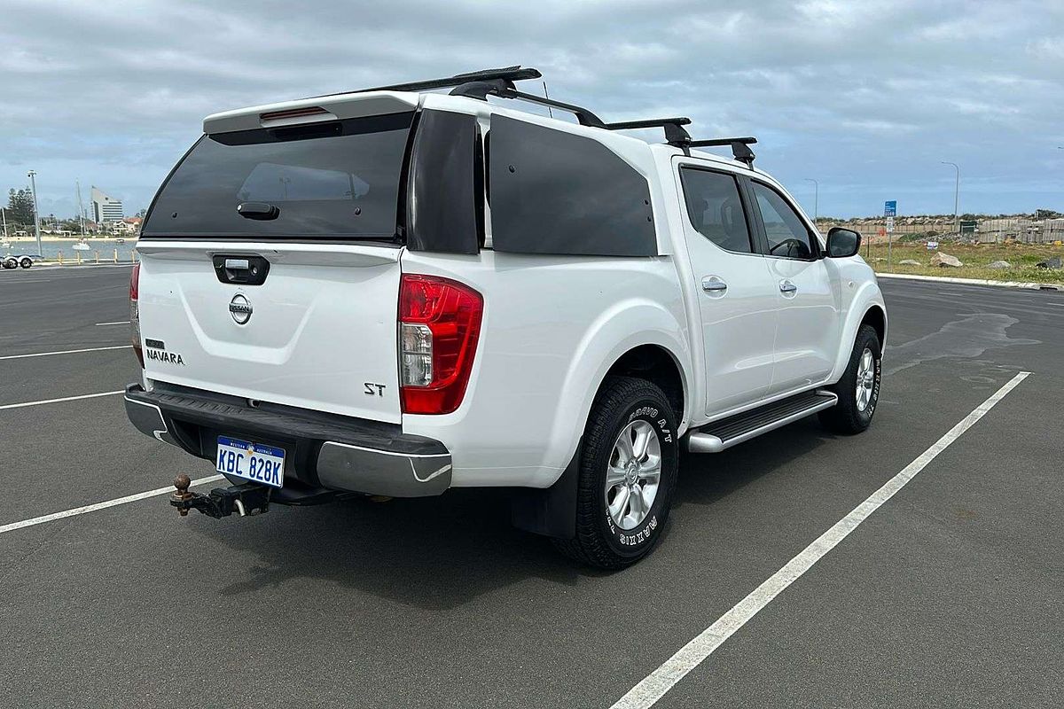 2015 Nissan Navara ST D23 4X4