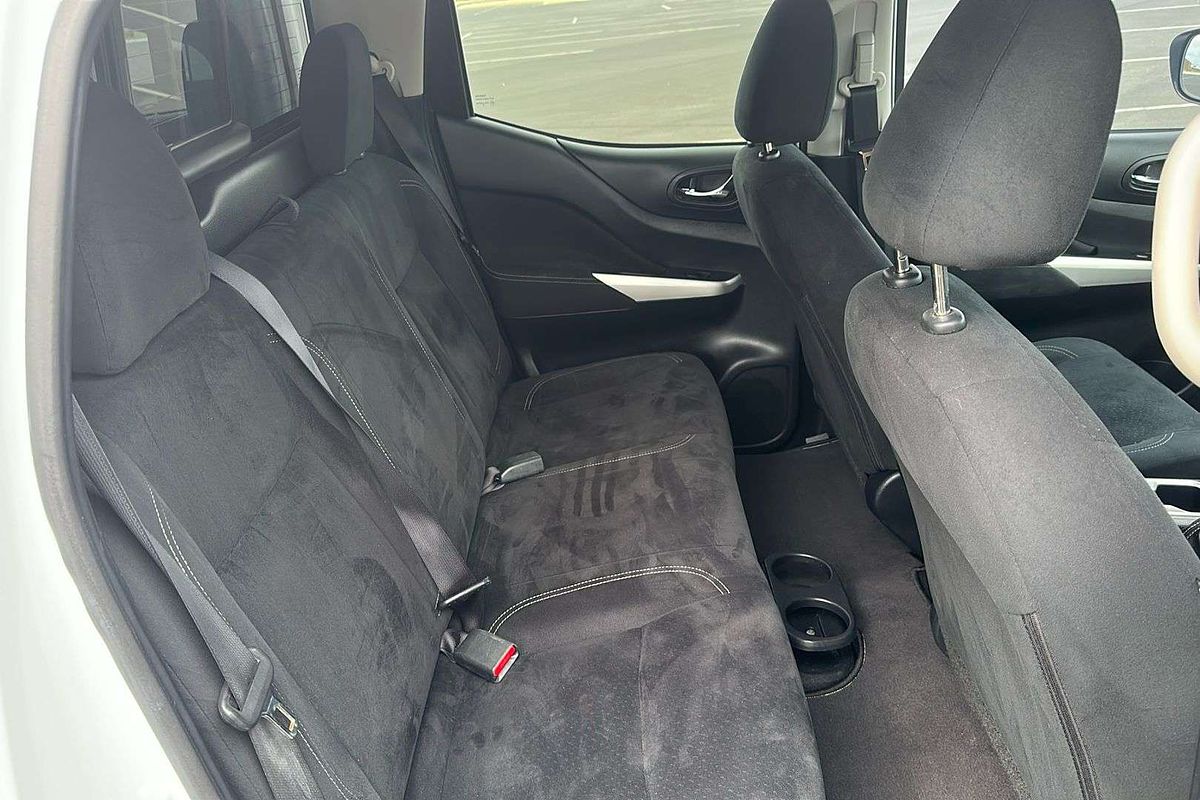 2015 Nissan Navara ST D23 4X4