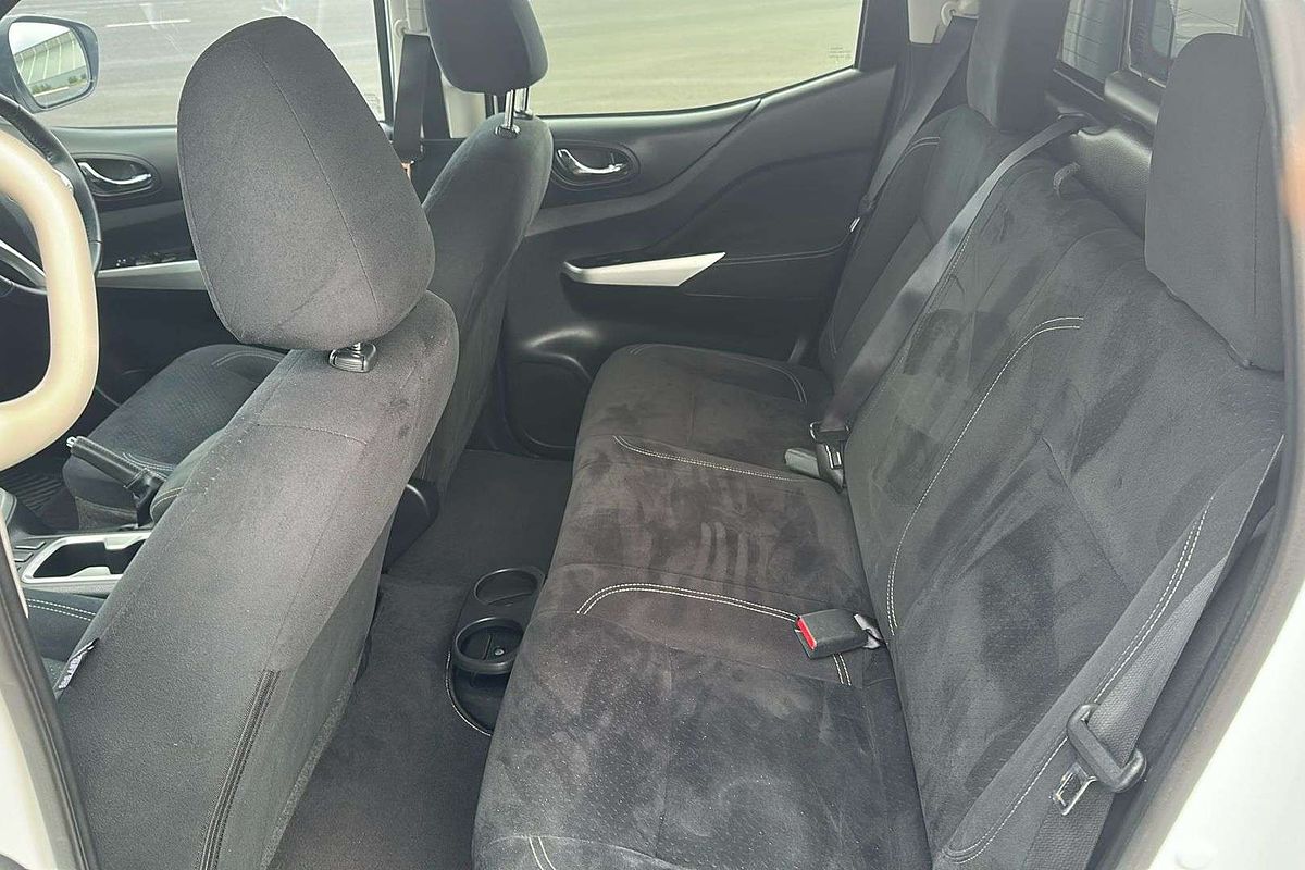 2015 Nissan Navara ST D23 4X4