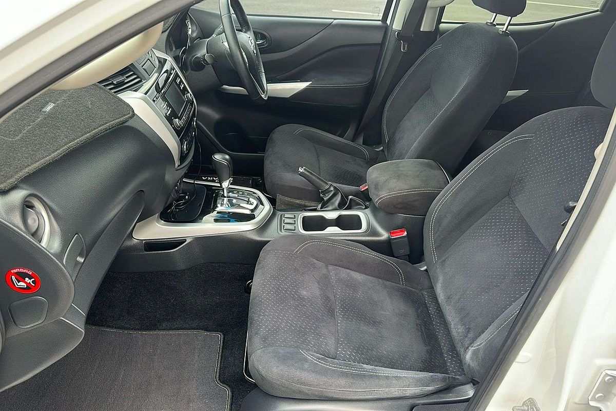 2015 Nissan Navara ST D23 4X4