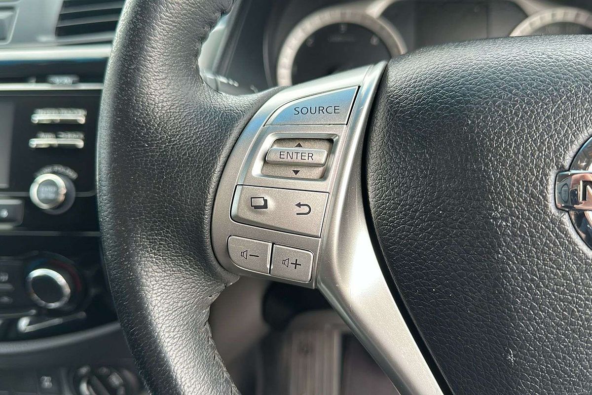2015 Nissan Navara ST D23 4X4