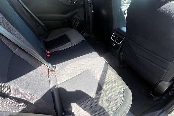 2024 Subaru Outback AWD 6GEN