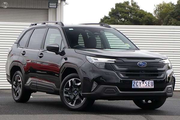 2025 Subaru Forester Premium S6