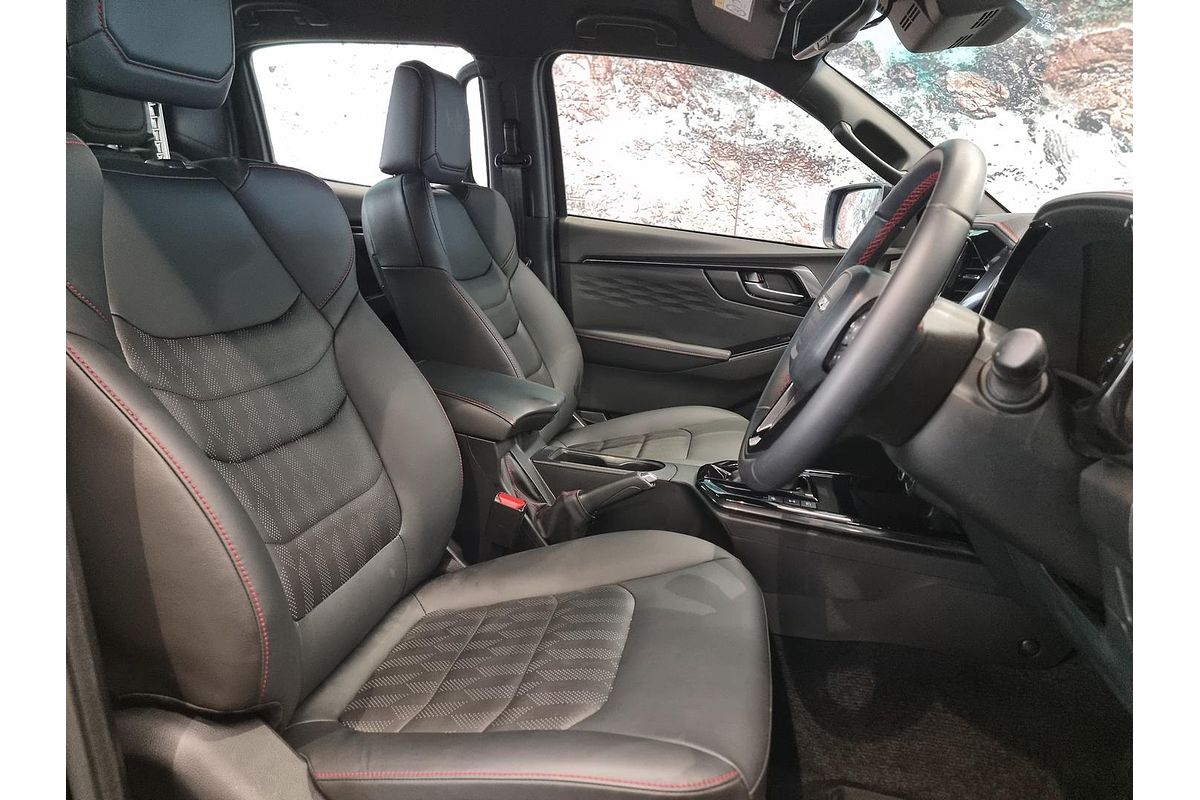 2025 Isuzu D-MAX X-TERRAIN 4X4