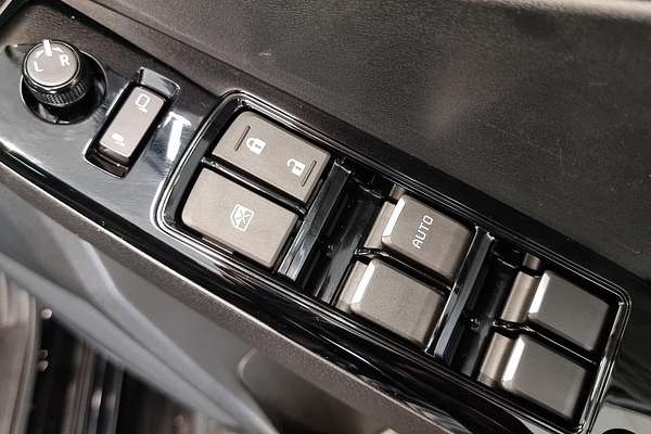 2025 Isuzu D-MAX X-TERRAIN 4X4