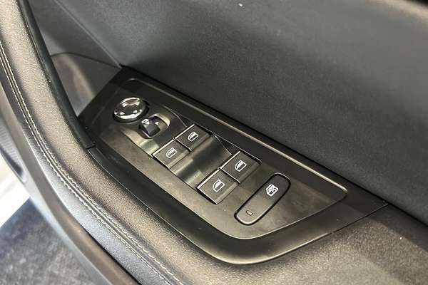 2022 Peugeot 508 GT R8