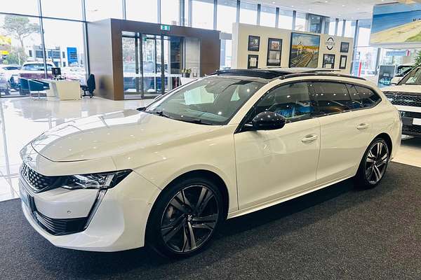 2022 Peugeot 508 GT R8