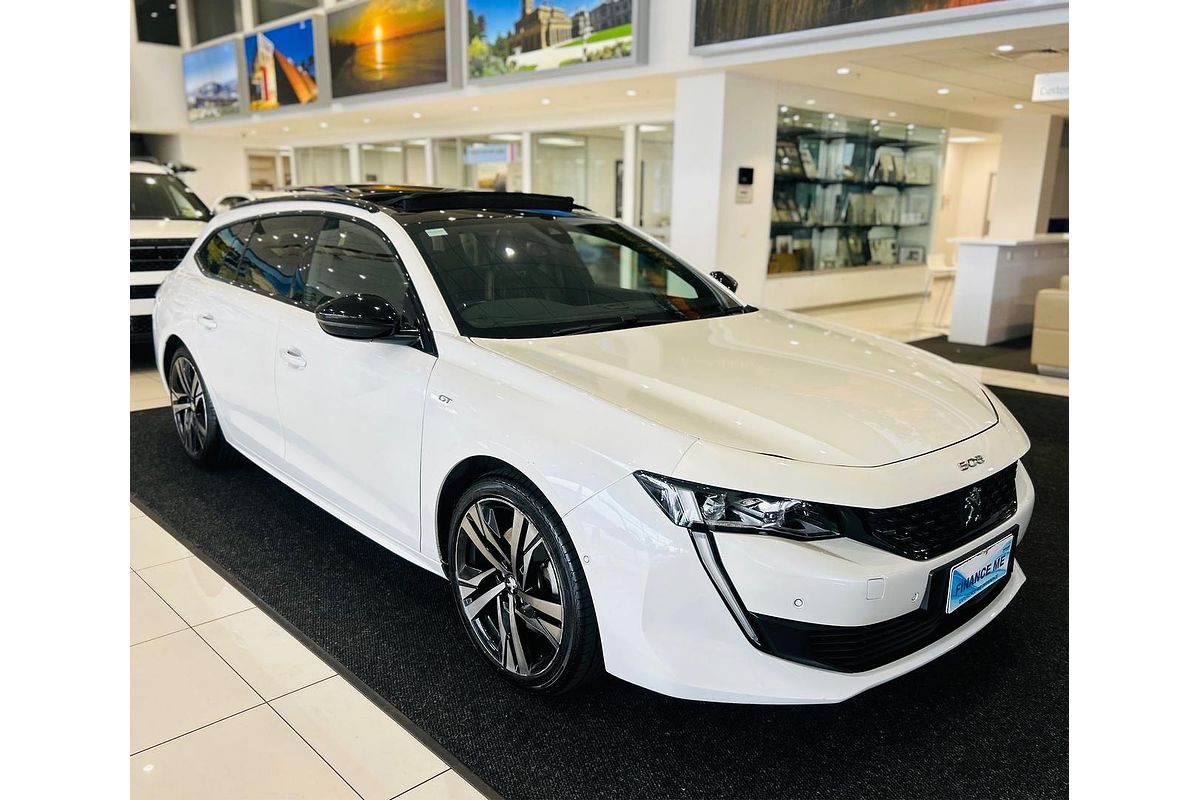 2022 Peugeot 508 GT R8