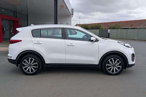 2017 Kia SPORTAGE SPORTAGE Si PREMIUM (FWD) D9W52G61
