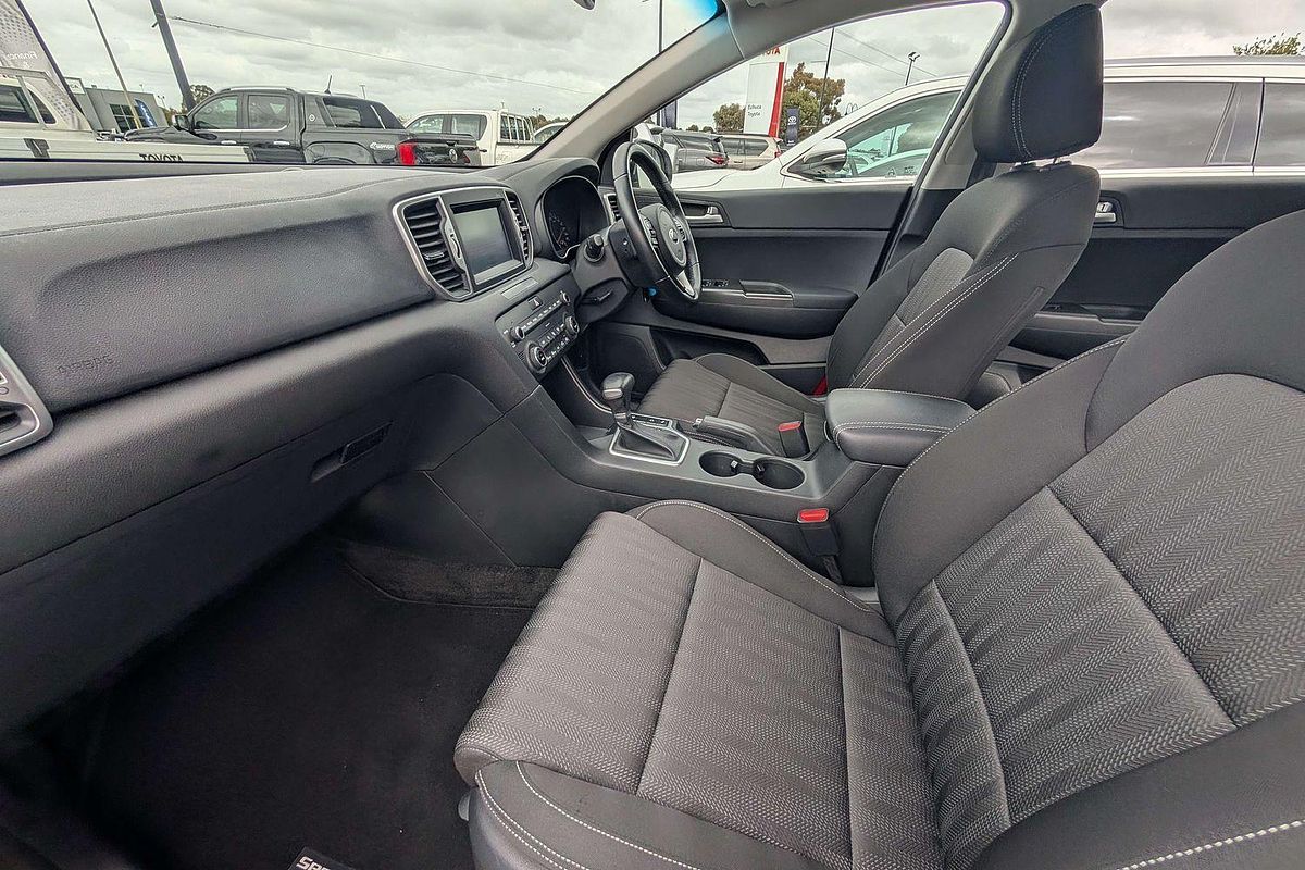 2017 Kia SPORTAGE SPORTAGE Si PREMIUM (FWD) D9W52G61