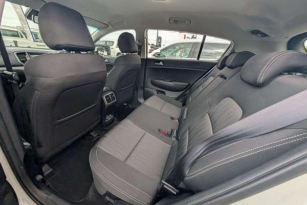 2017 Kia SPORTAGE SPORTAGE Si PREMIUM (FWD) D9W52G61