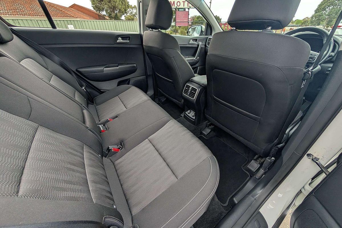 2017 Kia SPORTAGE SPORTAGE Si PREMIUM (FWD) D9W52G61