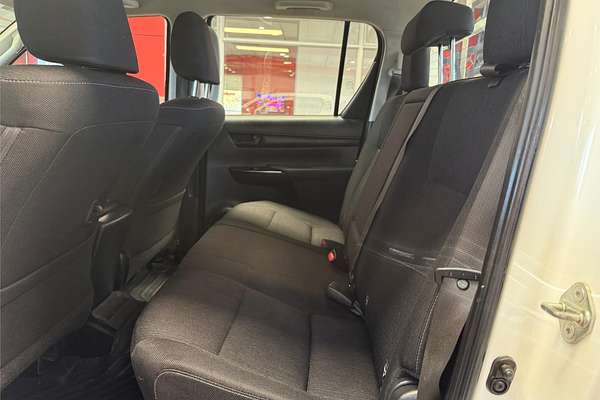 2020 Toyota Hilux SR GUN126R 4X4