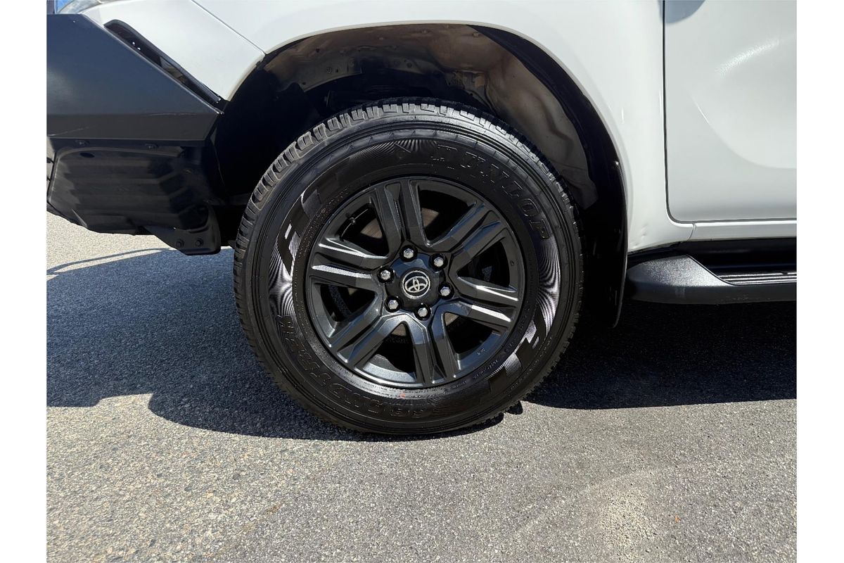 2020 Toyota Hilux SR GUN126R 4X4
