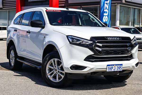 2022 Isuzu MU-X LS-M