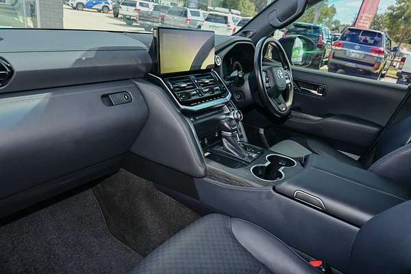 2023 Toyota Landcruiser GR Sport FJA300R