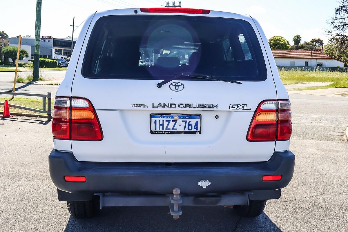 2002 Toyota Landcruiser GXL HZJ105R