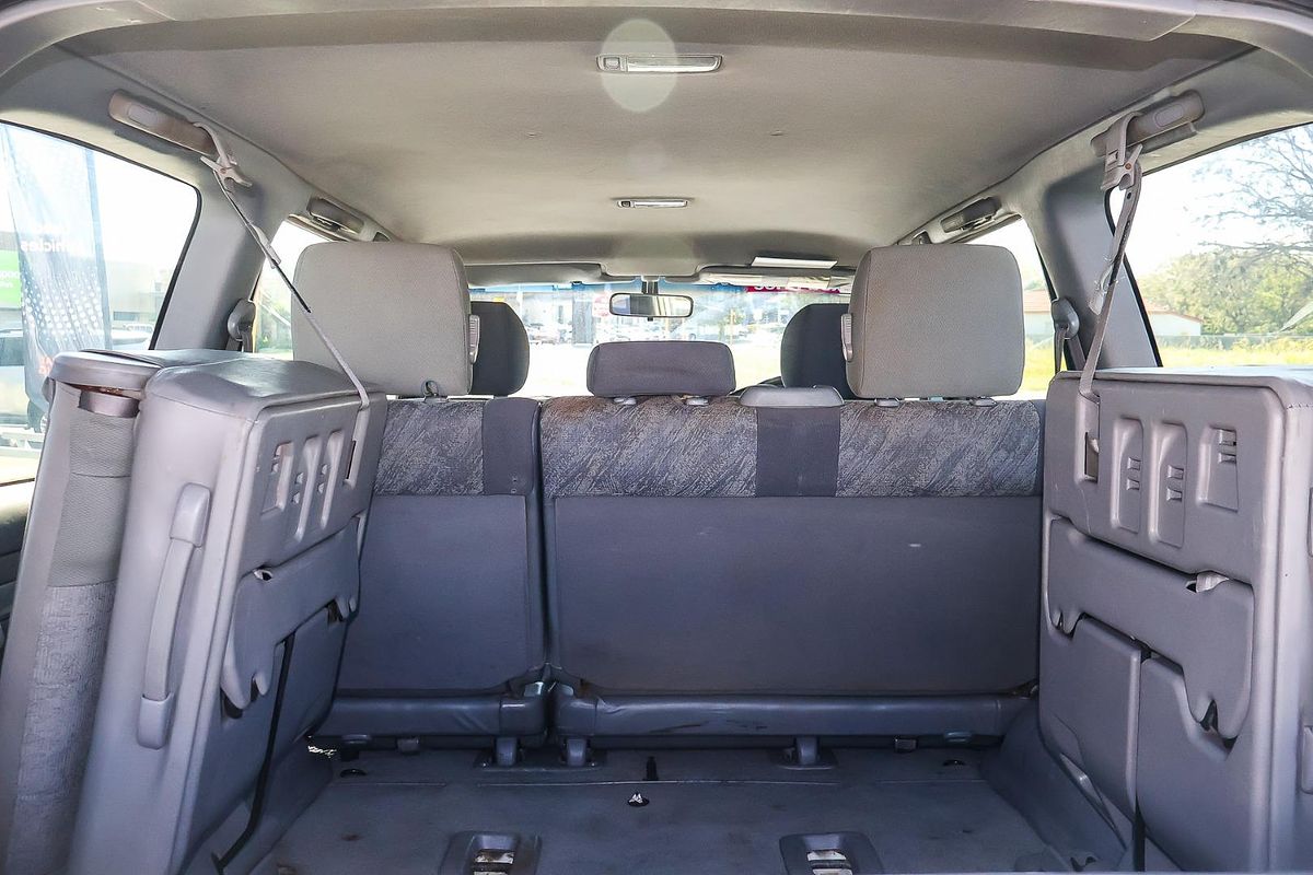 2002 Toyota Landcruiser GXL HZJ105R