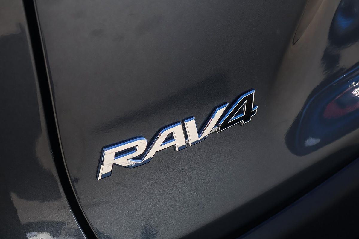 2020 Toyota RAV4 GXL MXAA52R