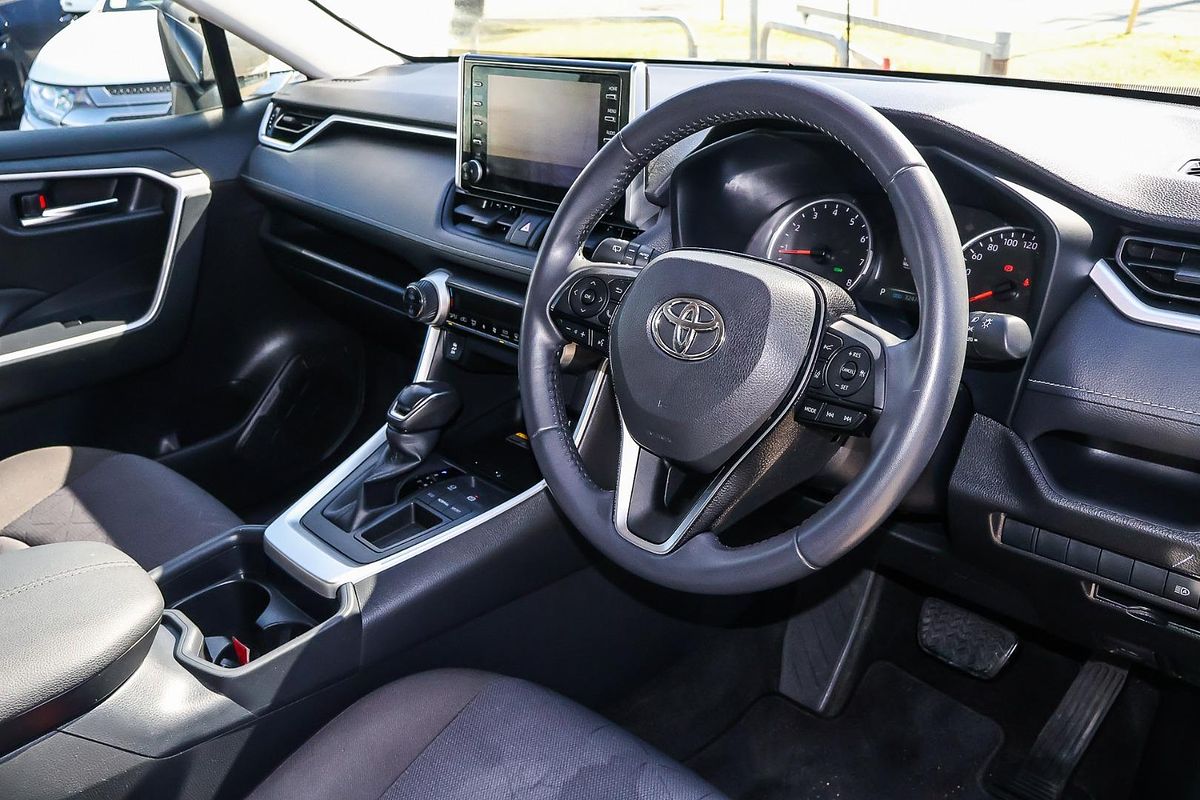 2020 Toyota RAV4 GXL MXAA52R