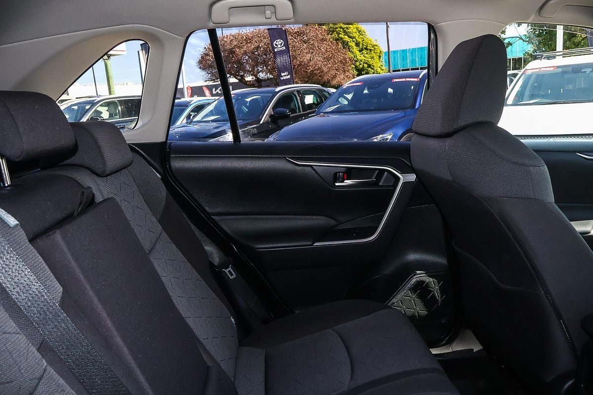 2020 Toyota RAV4 GXL MXAA52R