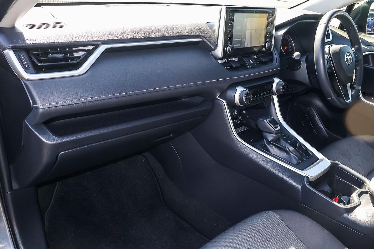 2020 Toyota RAV4 GXL MXAA52R