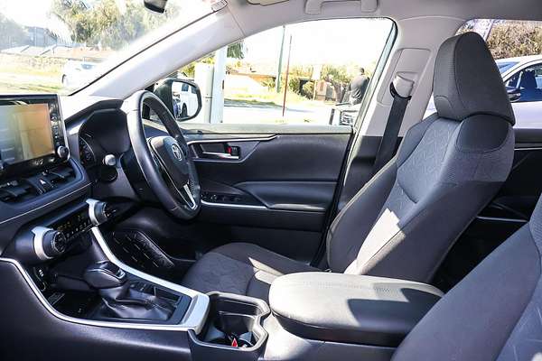 2020 Toyota RAV4 GXL MXAA52R