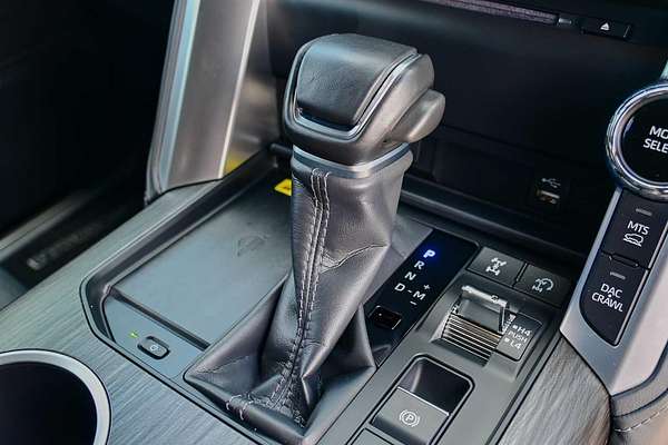 2023 Toyota Landcruiser GR Sport FJA300R