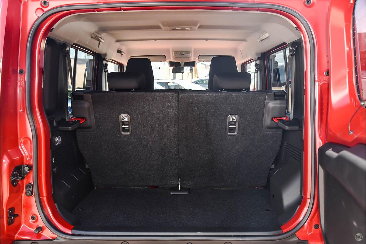 2025 Suzuki Jimny