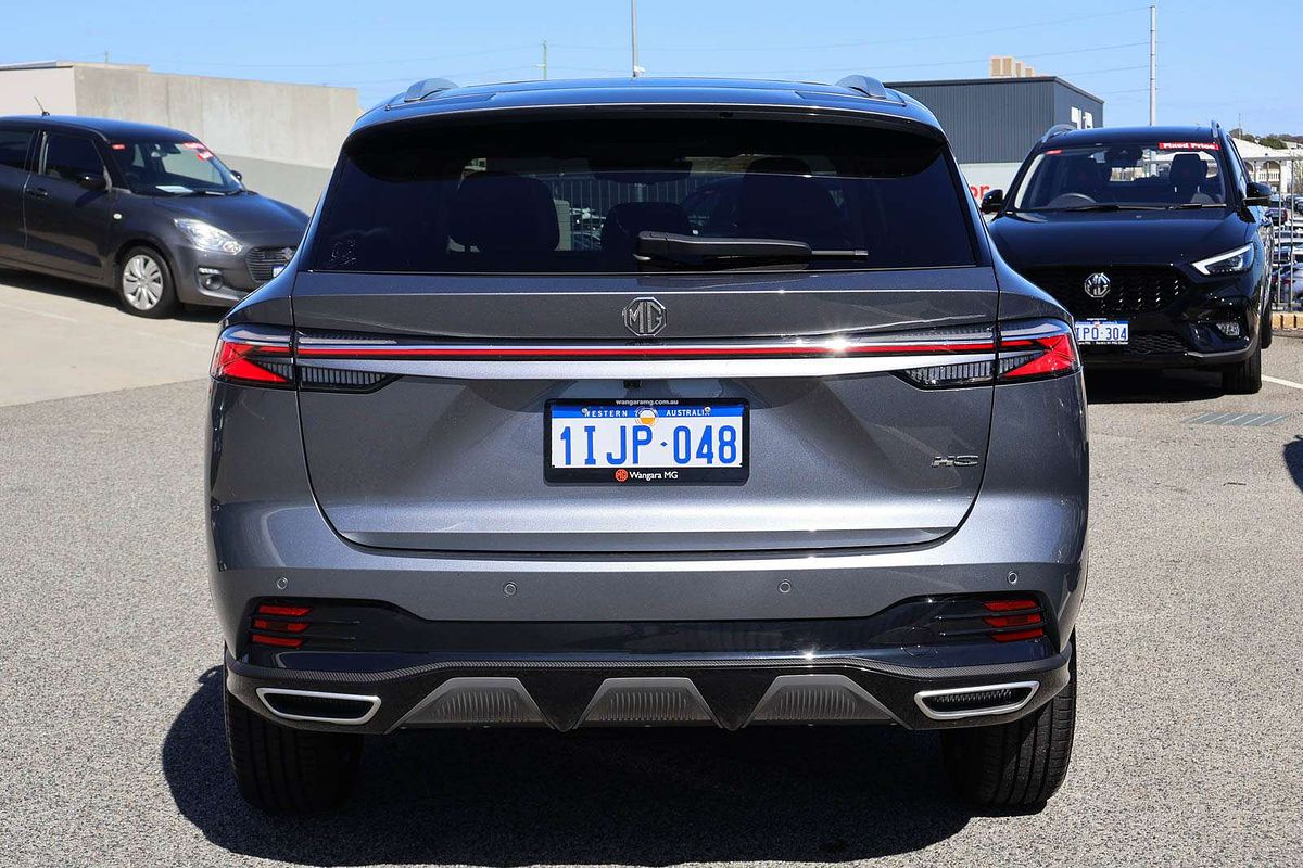 2024 MG HS Essence AS33