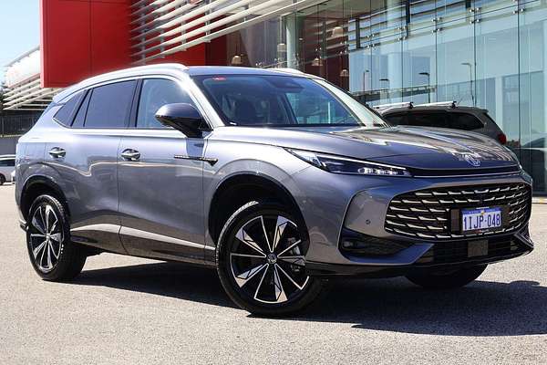 2024 MG HS Essence AS33