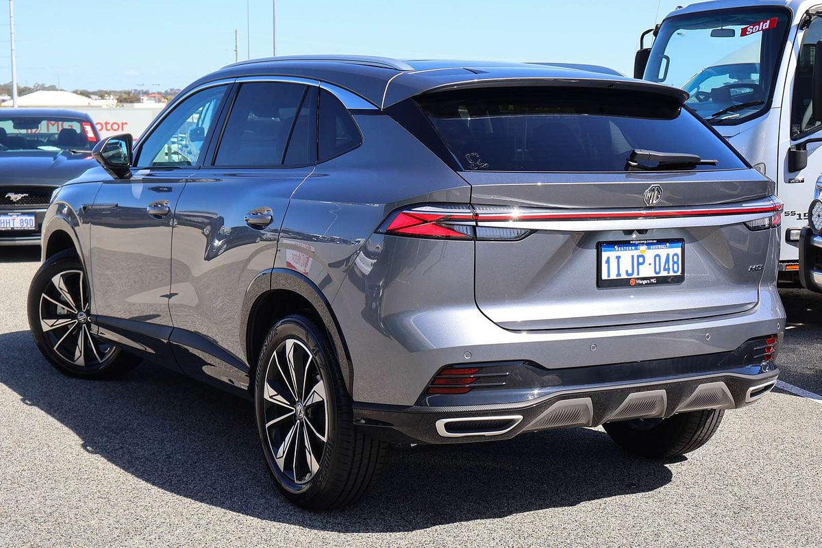 2024 MG HS Essence AS33