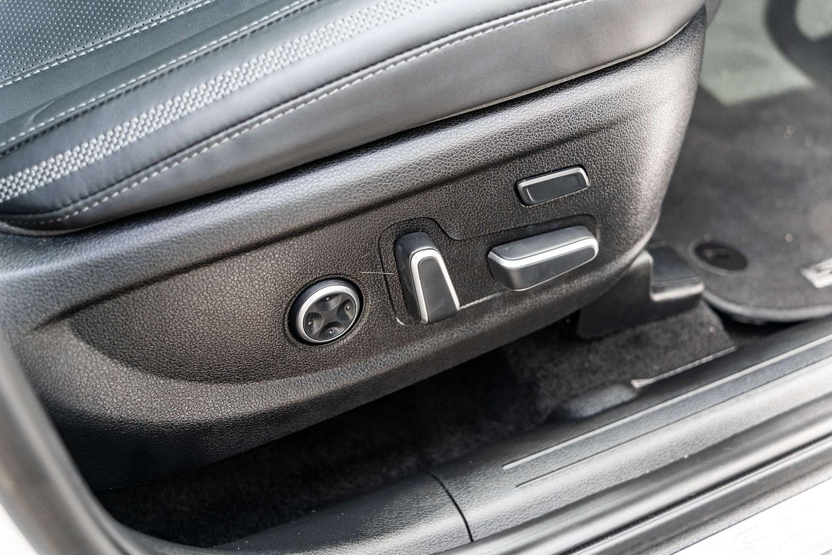 2021 Hyundai Santa Fe Highlander TM.V3