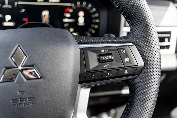 2025 Mitsubishi Outlander Aspire ZM