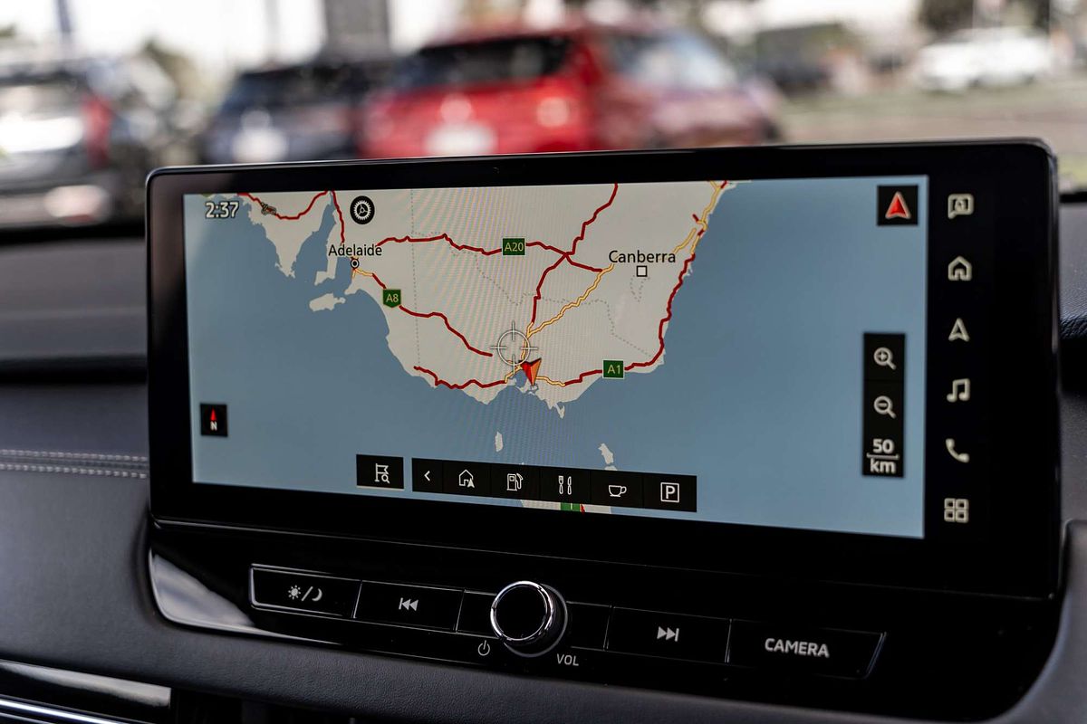 2025 Mitsubishi Outlander LS ZM