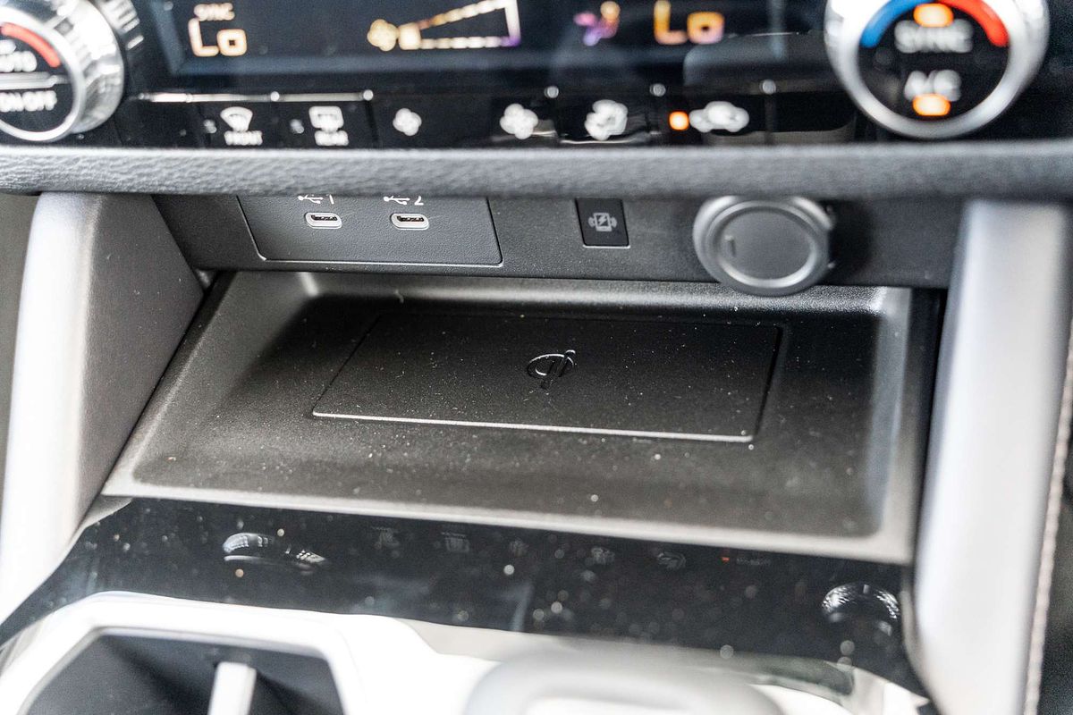 2025 Mitsubishi Outlander LS ZM