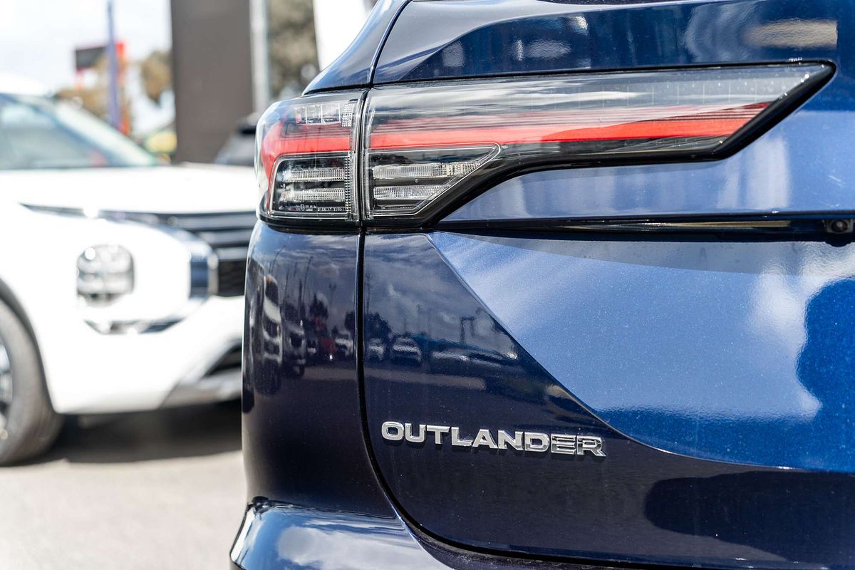 2025 Mitsubishi Outlander Aspire ZM