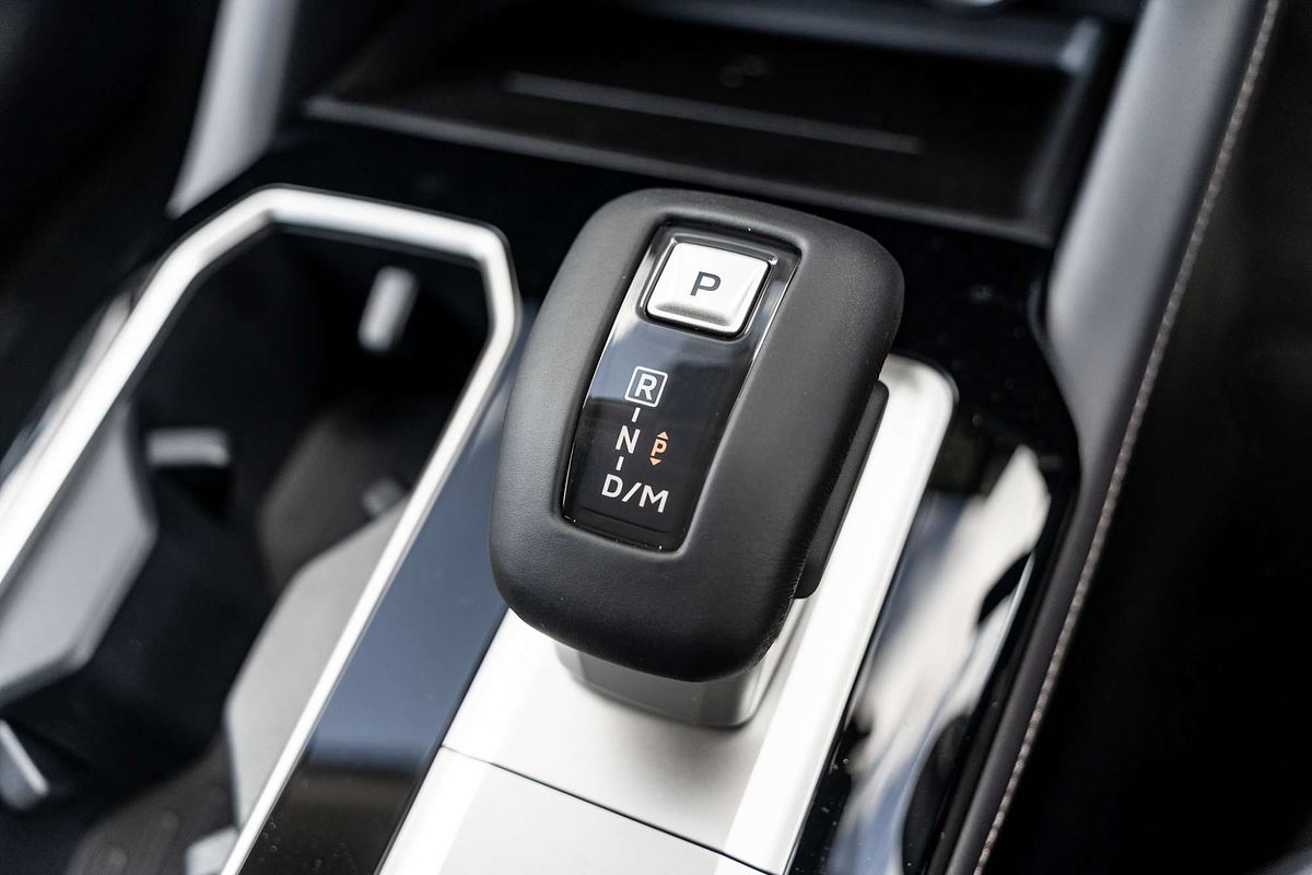 2025 Mitsubishi Outlander Aspire ZM