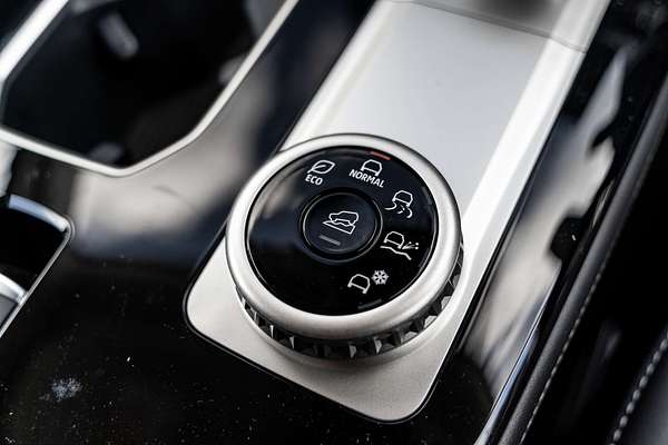 2025 Mitsubishi Outlander Aspire ZM