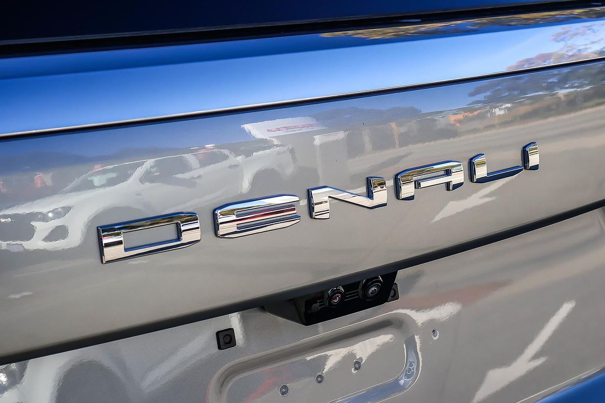 2025 GMC Yukon Denali T1