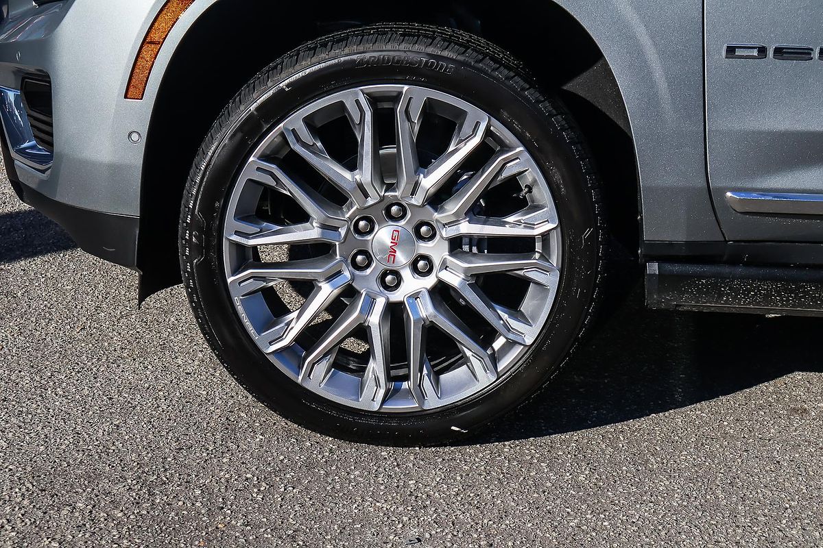 2025 GMC Yukon Denali T1